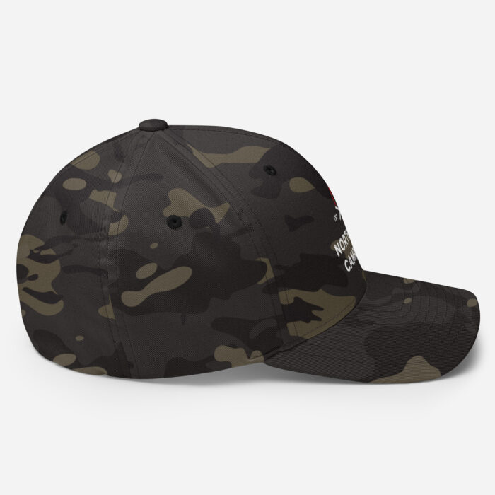 Camo baseball cap with embroidery on side